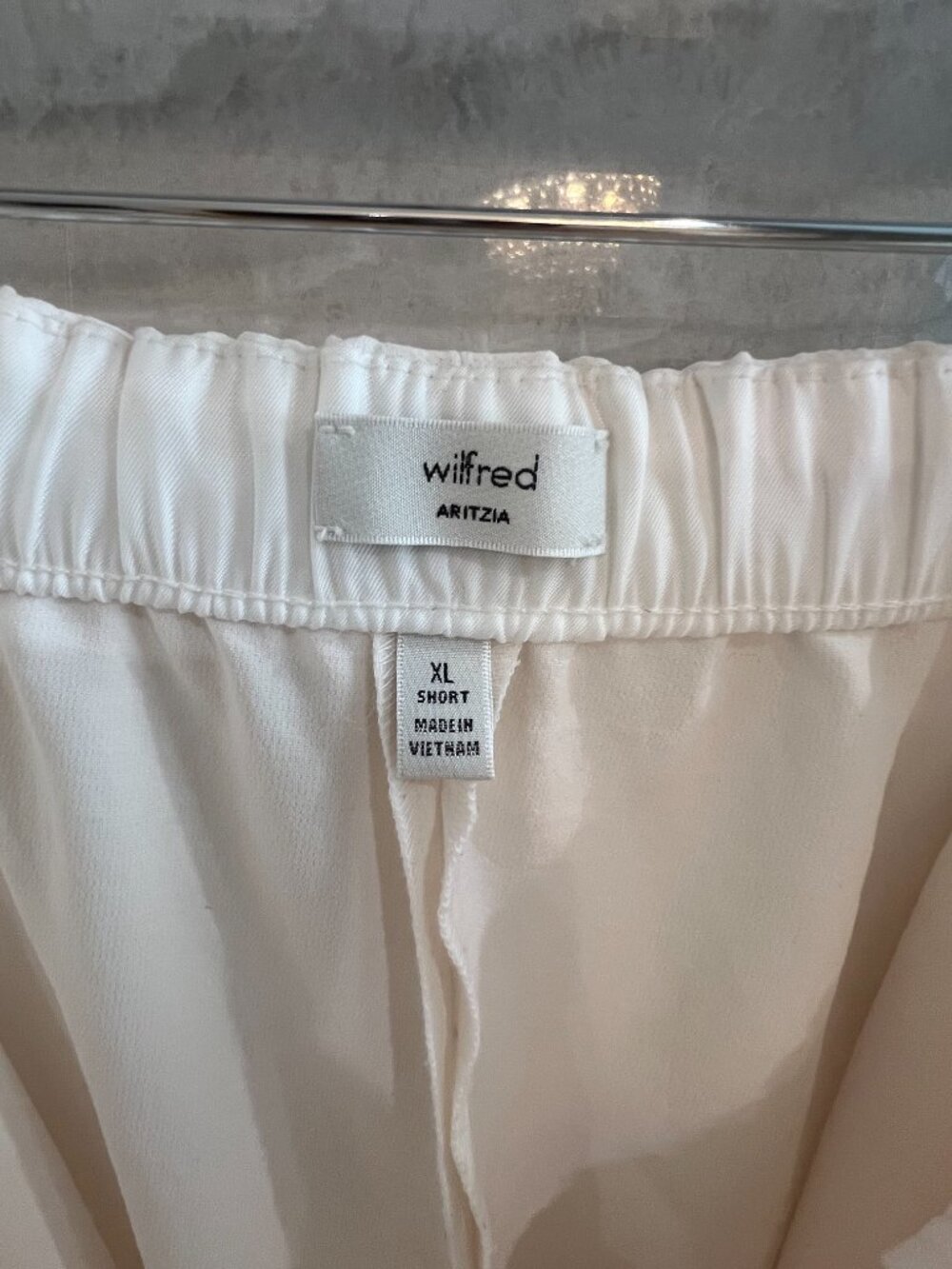 Aritzia Wilfred Lodge Pant XL Short Light Birch Crepette - Picture 9 of 11